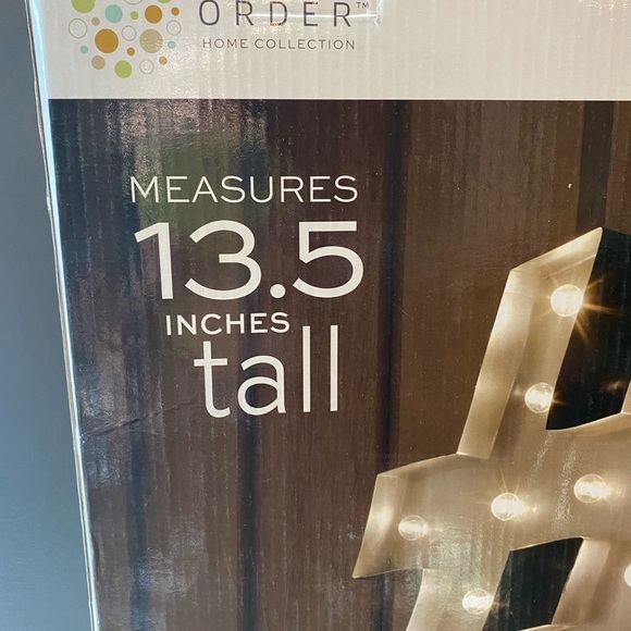 MARQUEE SIGN METAL LED - Picture 2 of 3